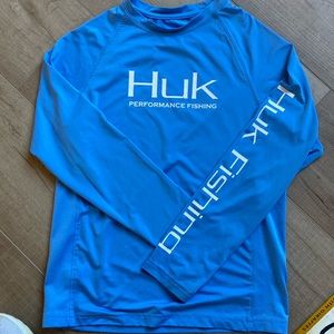 Huk youth medium fishing shirt